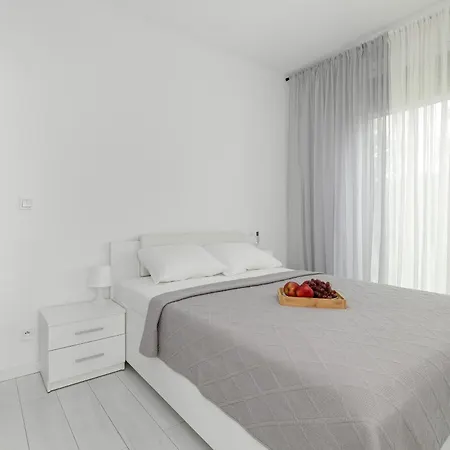 Apartmán Paraiso Nadmorskie Z Basenem I Parkingiem By Renters Łukęcin