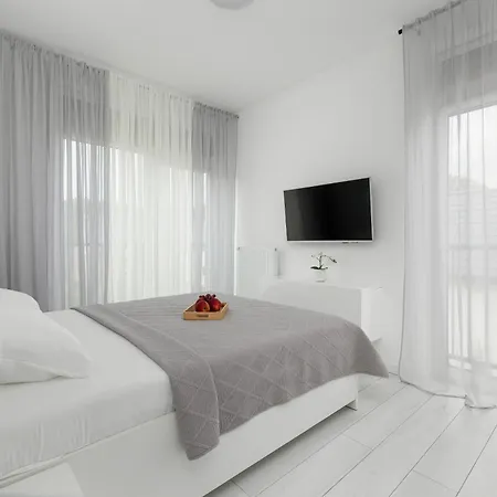 Paraiso Nadmorskie Z Basenem I Parkingiem By Renters * Łukęcin