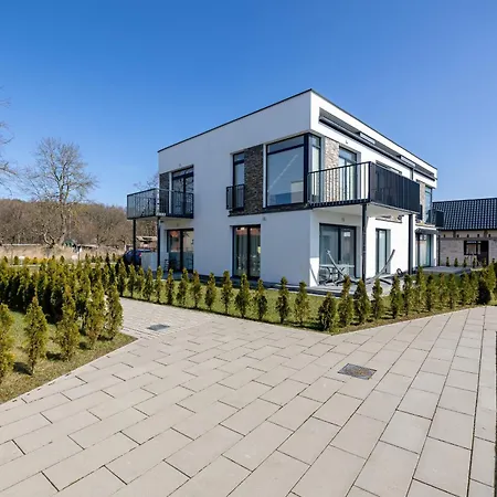 Paraiso Nadmorski Z Basenem I Parkingiem By Renters Апартаменты Лукенцин