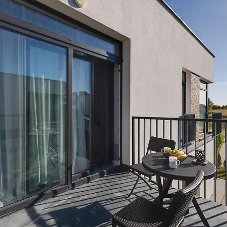Paraiso Nadmorski Z Basenem I Parkingiem By Renters *
